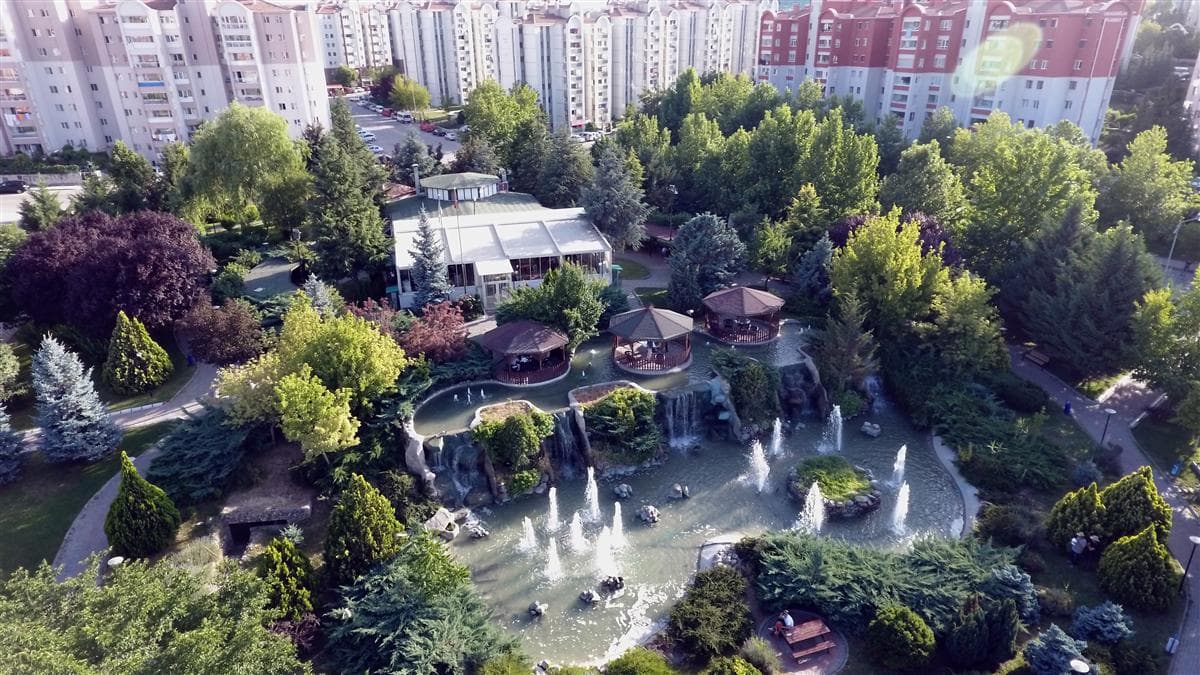 Bahçeli Parkı kapak görseli