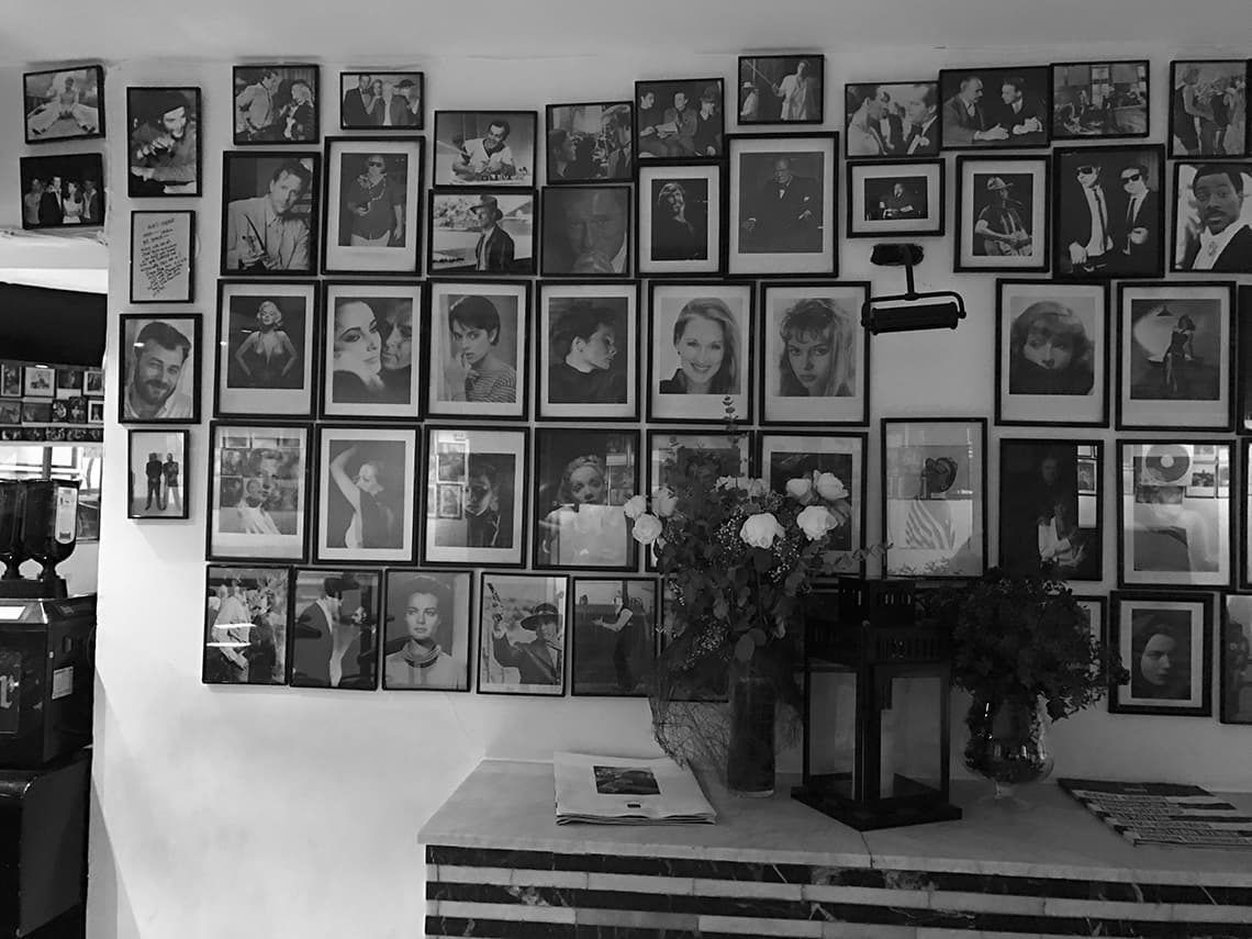 Galeri Siyah Beyaz galeri fotoğrafı 3