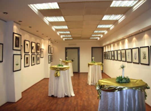 Galeri Kara galeri fotoğrafı 2