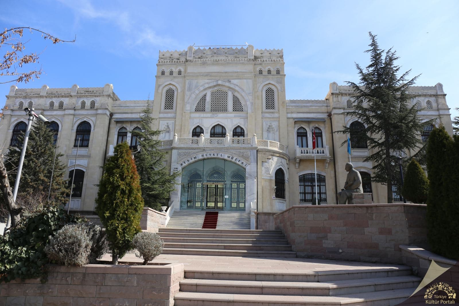Devlet Resim Ve Heykel Müzesi kapak görseli