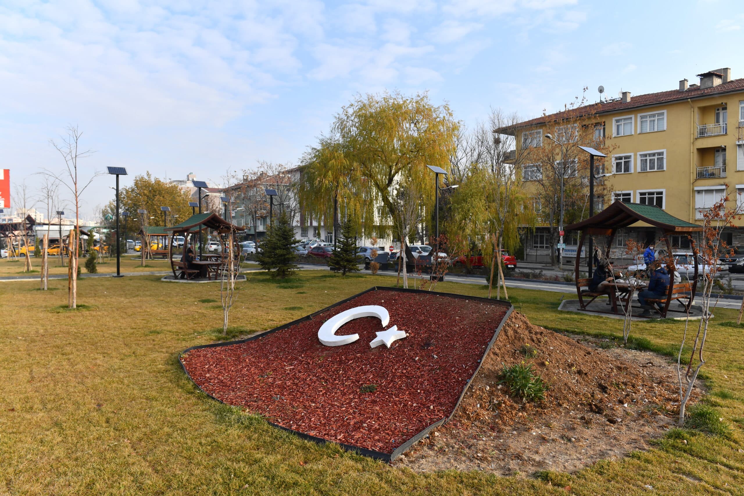 Emek Parkı kapak görseli