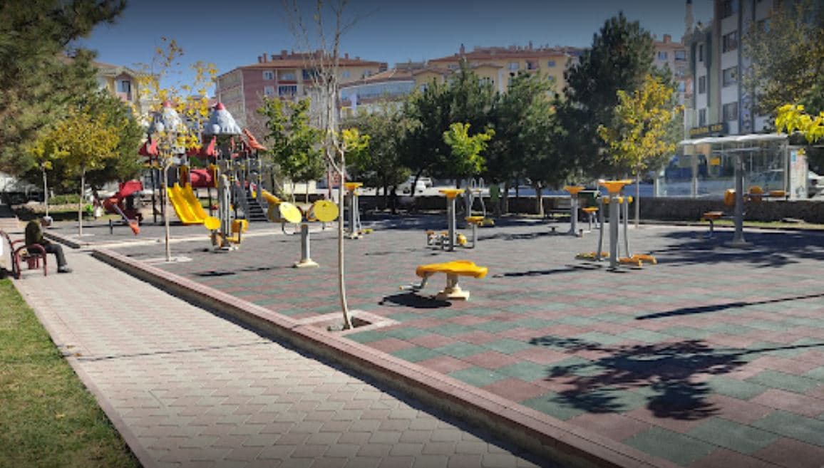 Keçiören Belediyesi Şimşek Çınar Parkı kapak görseli