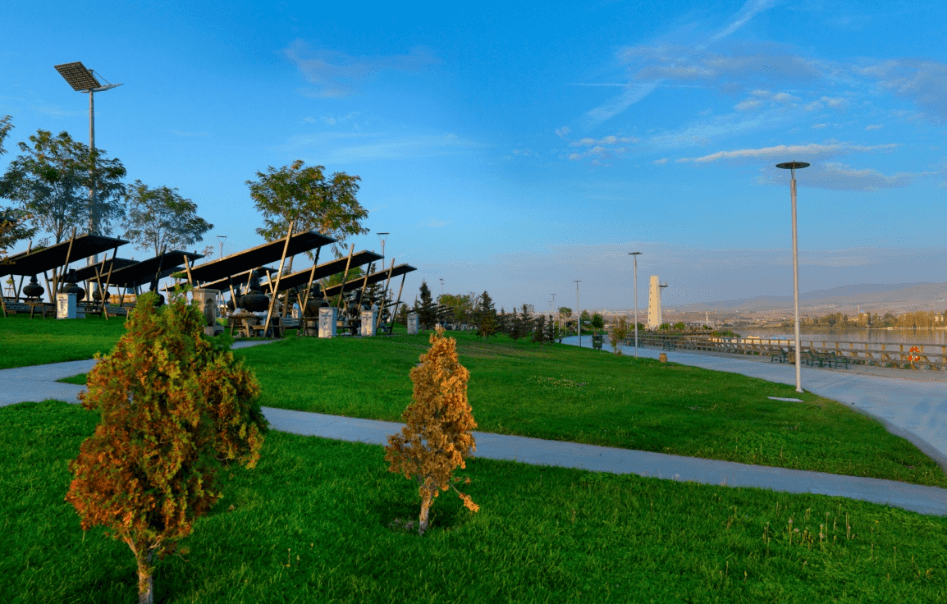 Mogan Park kapak görseli