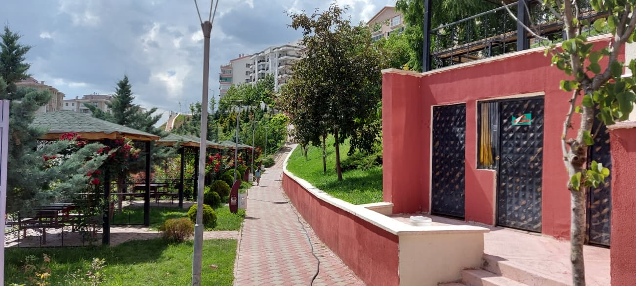 Şht. Jan. Kom. Tğm. Osman Ercüment Köse Parkı galeri fotoğrafı 3